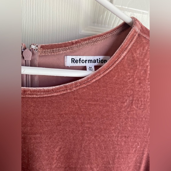 Reformation Breken Velvet Dusty Pink Slit Dress - Picture 5 of 9